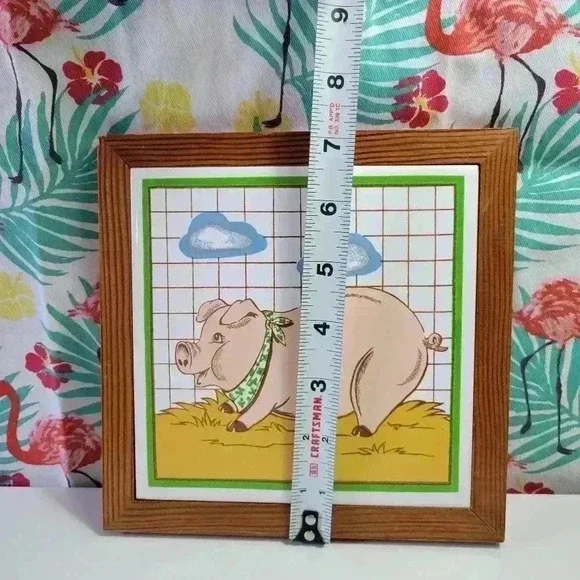 PIG LOVERS Vintage Ceramic kitchen Decor, Pig Ceramic in Wood Frame - Picture 6 of 7